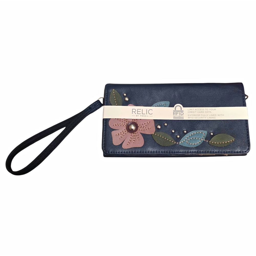Relic by Fossil Navy Floral RFID Wristlet Wallet Studded Applique NWT Boho
